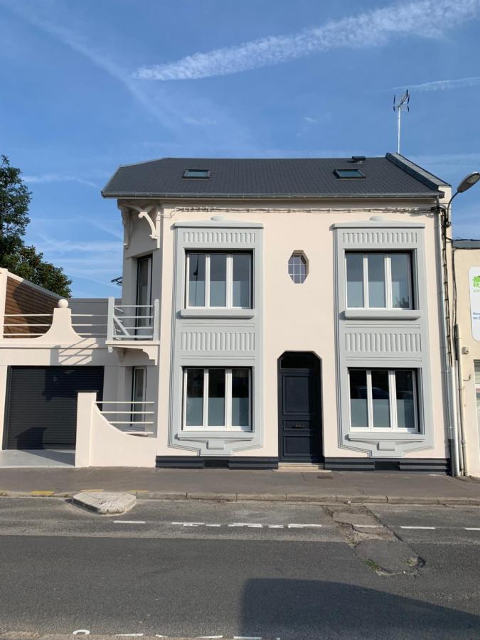 Les Jardins Avec Terrasse Daire Amiens Dış mekan fotoğraf
